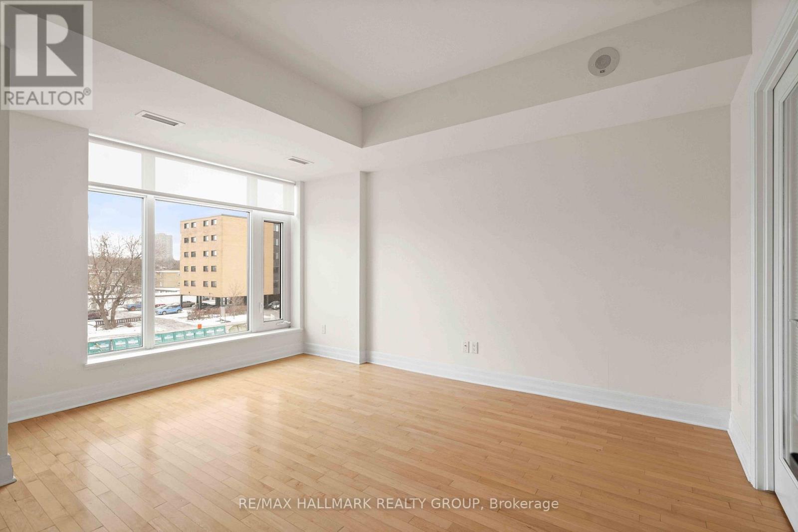 302 - 75 Cleary Avenue, Ottawa, Ontario  K2A 1R8 - Photo 13 - X12612462