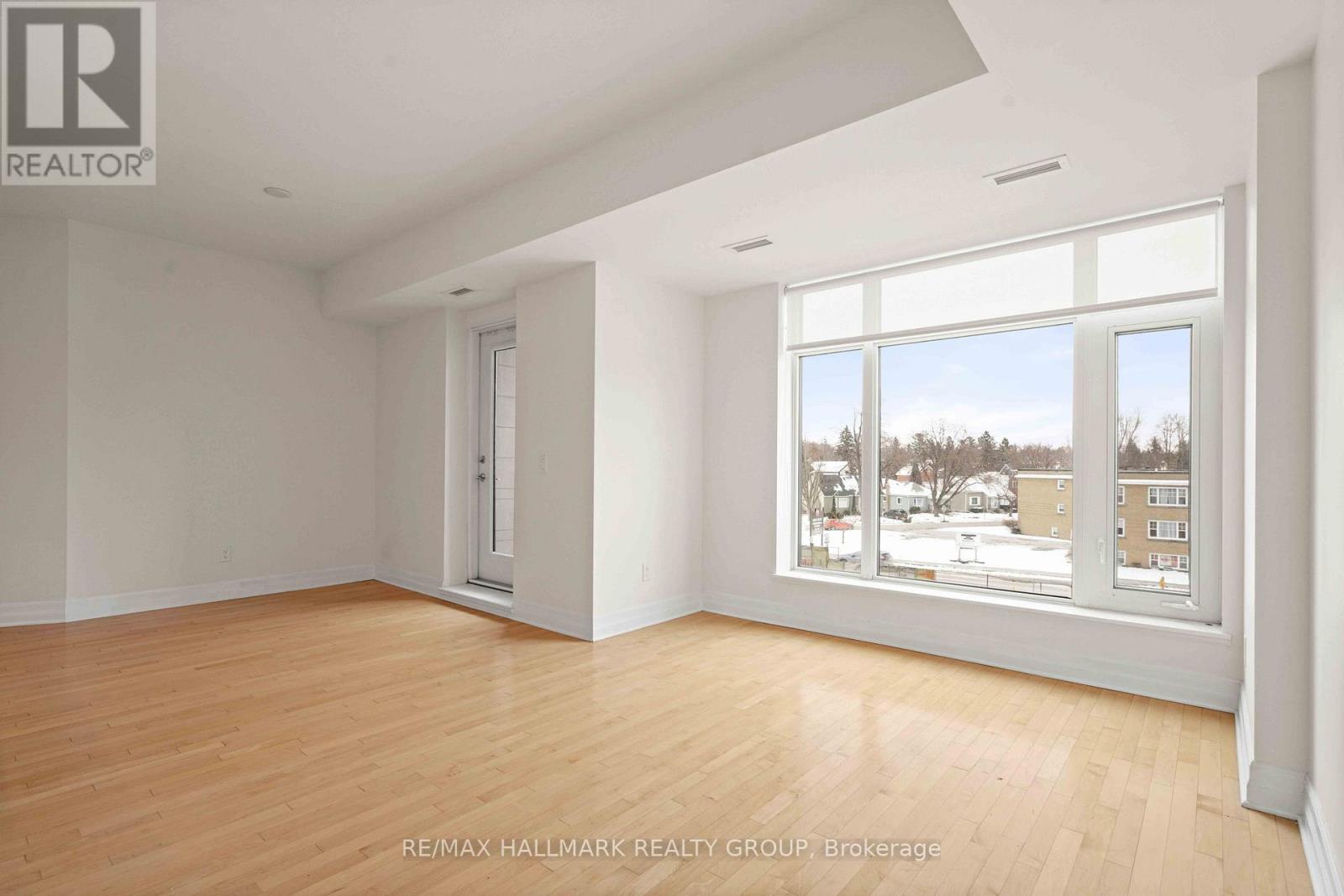 302 - 75 Cleary Avenue, Ottawa, Ontario  K2A 1R8 - Photo 14 - X12612462