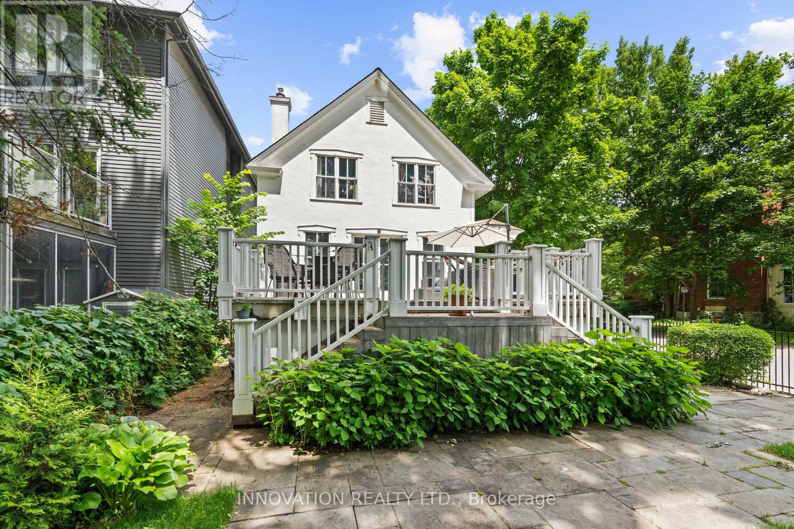 135 STANLEY AVENUE, Ottawa, Ontario