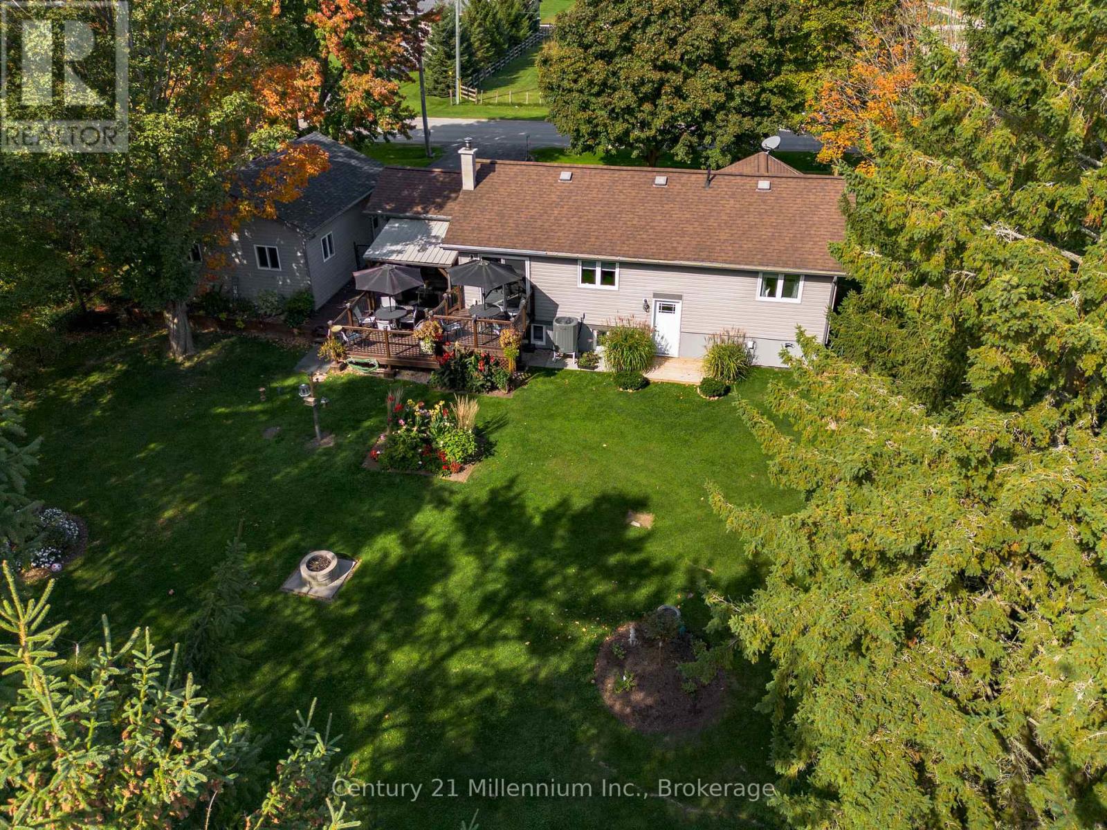 21532 Grey 16 Road, Chatsworth, Ontario  N0H 2N0 - Photo 4 - X12579722