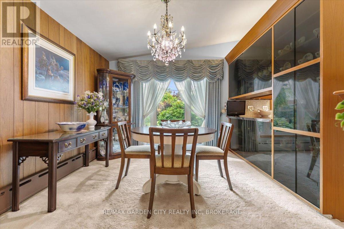 7 Glenayr Place, St. Catharines, Ontario  L2T 2A2 - Photo 13 - X12612540