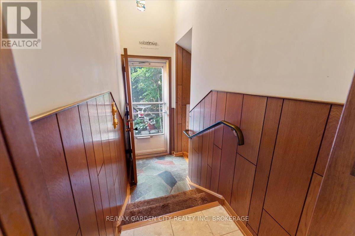 7 Glenayr Place, St. Catharines, Ontario  L2T 2A2 - Photo 22 - X12612540