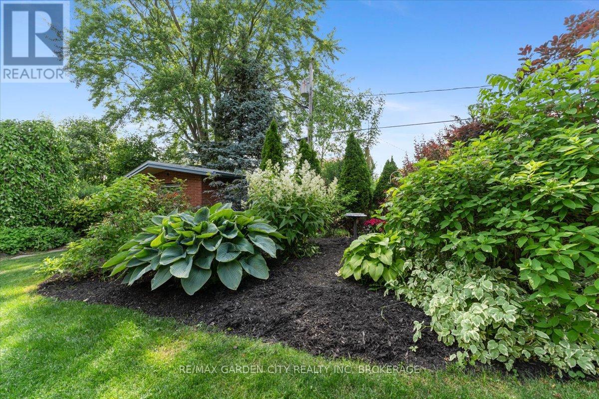 7 Glenayr Place, St. Catharines, Ontario  L2T 2A2 - Photo 33 - X12612540