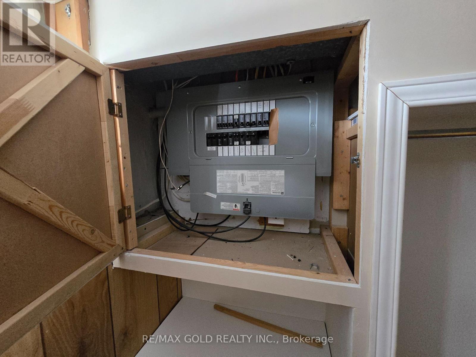 69 Alexandria Crescent, Brampton, Ontario  L6T 1N2 - Photo 20 - W12608496