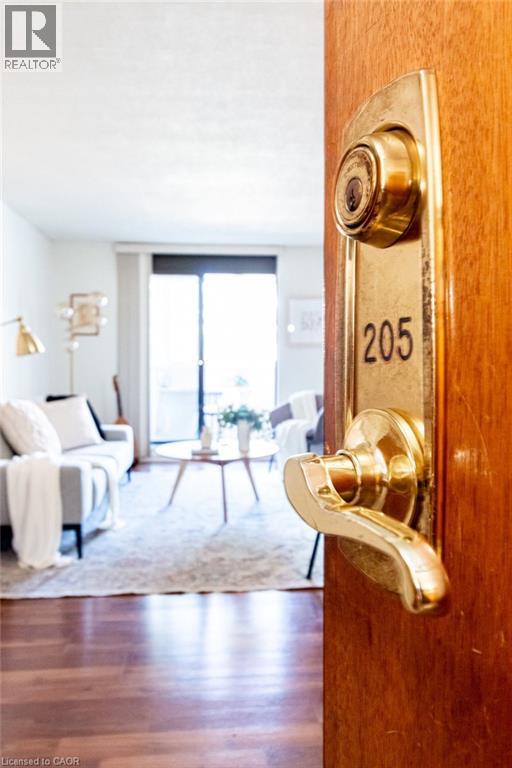 23 Main Street Unit# 205, Dundas, Ontario  L9H 2P7 - Photo 6 - 40793059