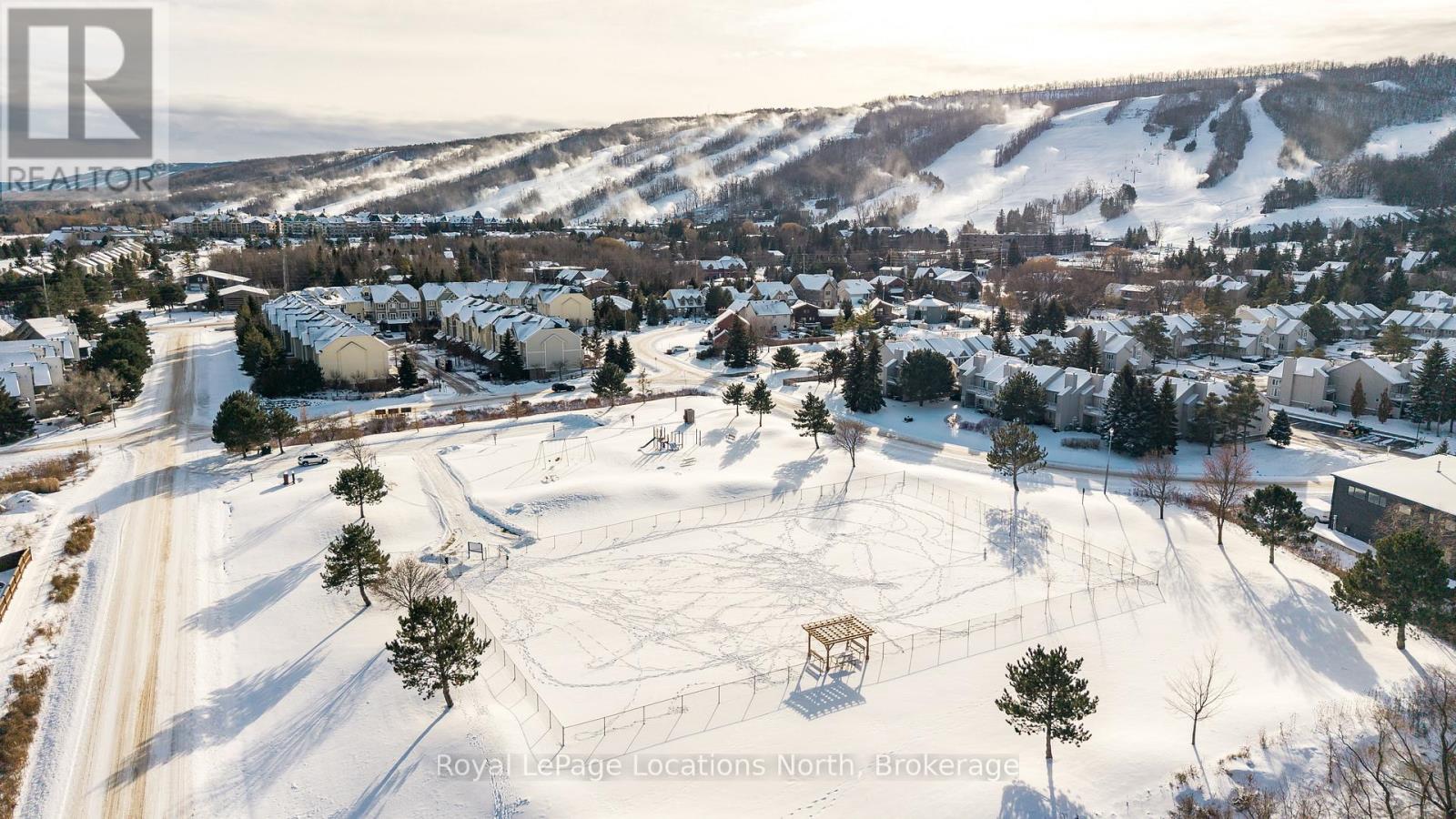 22 - 104 Farm Gate Road, Blue Mountains, Ontario  L9Y 0L7 - Photo 39 - X12612486