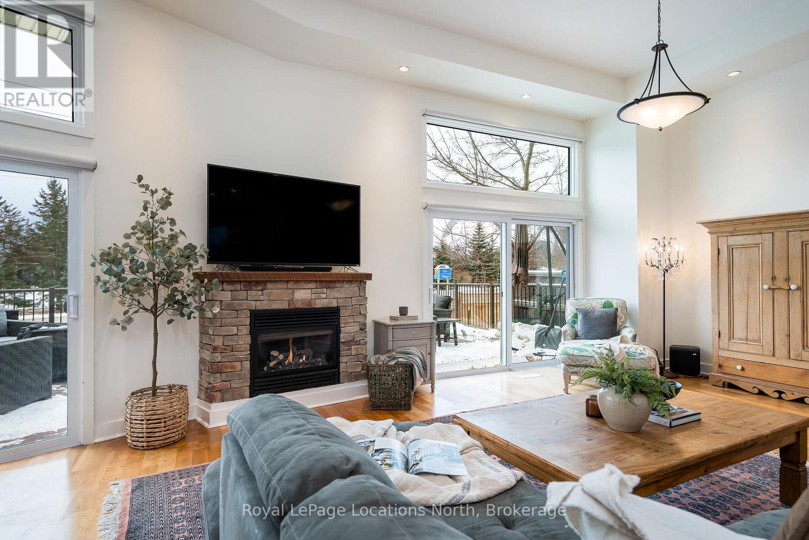 22 - 104 Farm Gate Road, Blue Mountains, Ontario  L9Y 0L7 - Photo 7 - X12612486