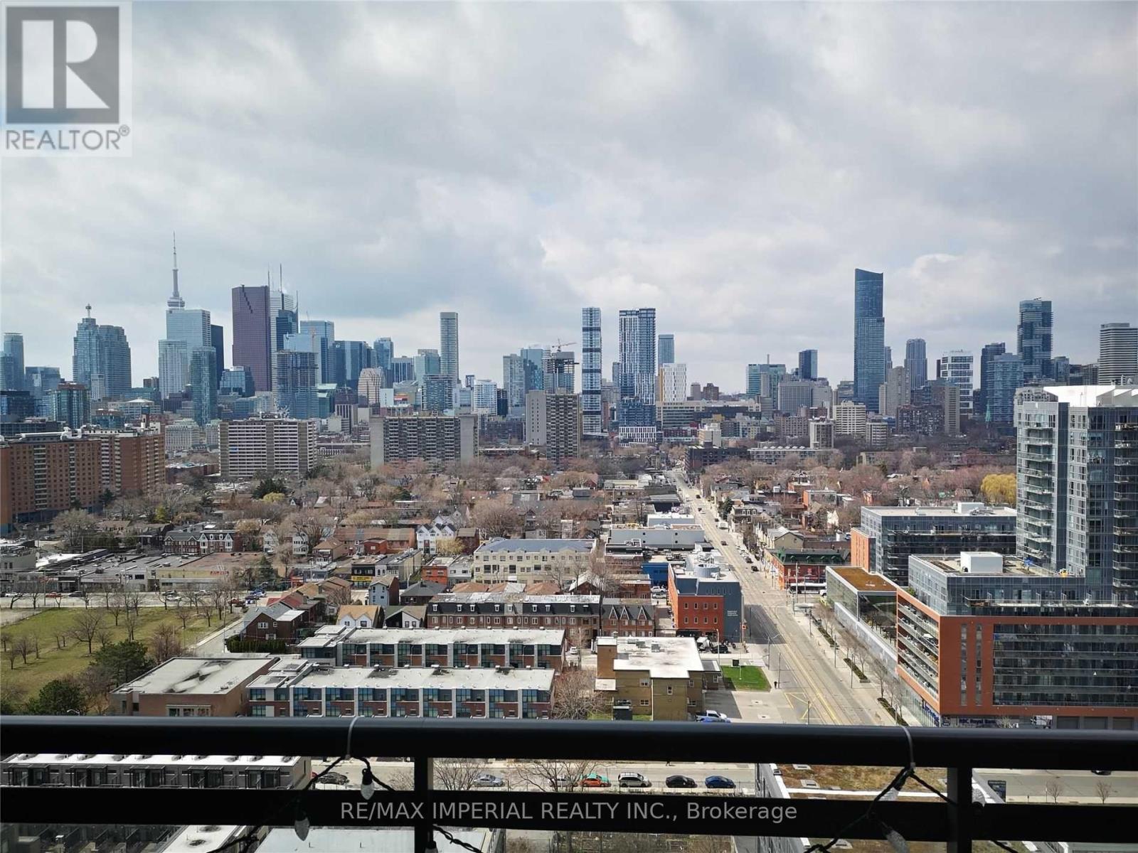 2006- Bedroom 2 - 225 Sackville Street, Toronto, Ontario  M5A 0B9 - Photo 10 - C12612452