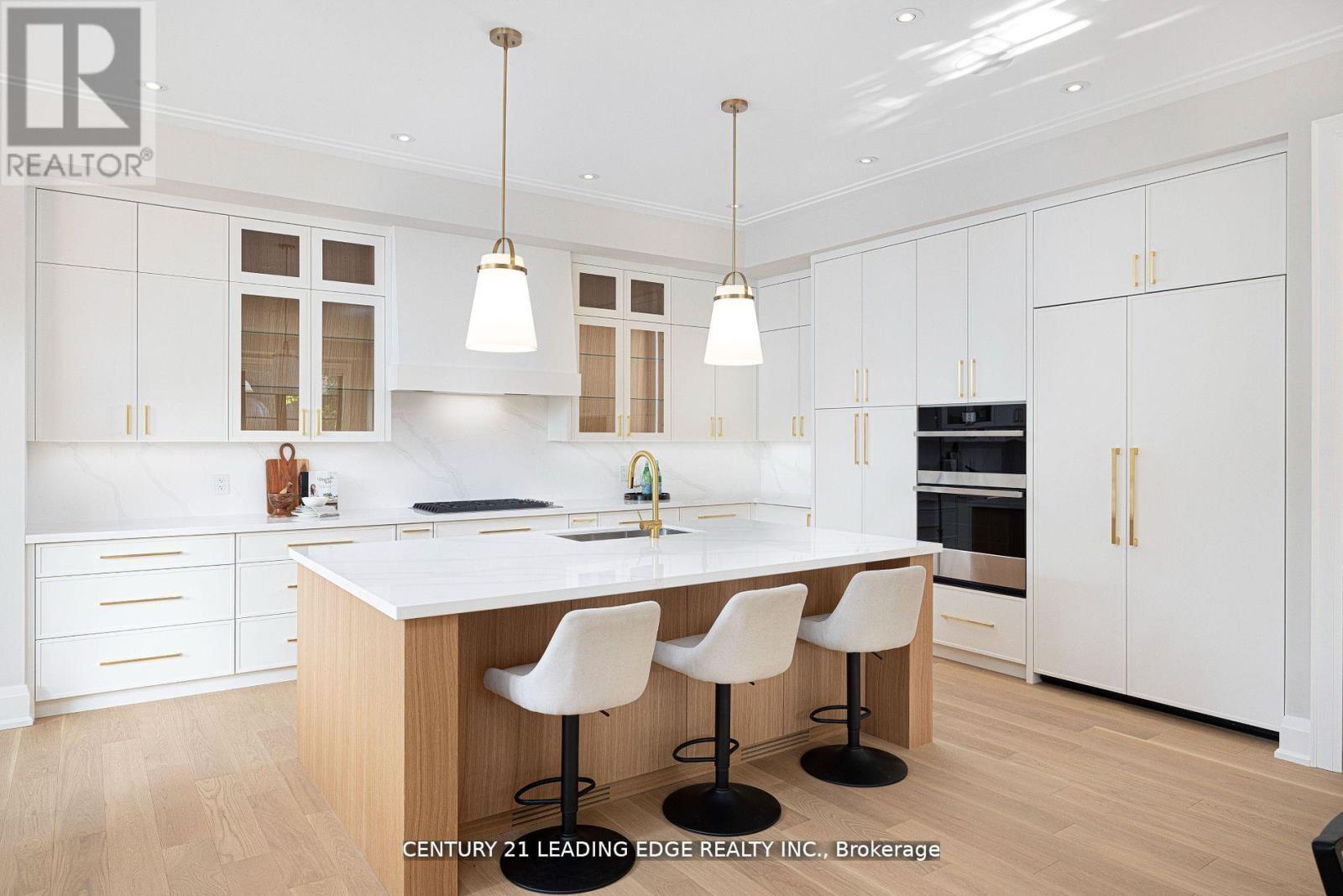 48 Tangmere Road, Toronto, Ontario  M3B 2N3 - Photo 12 - C12612494