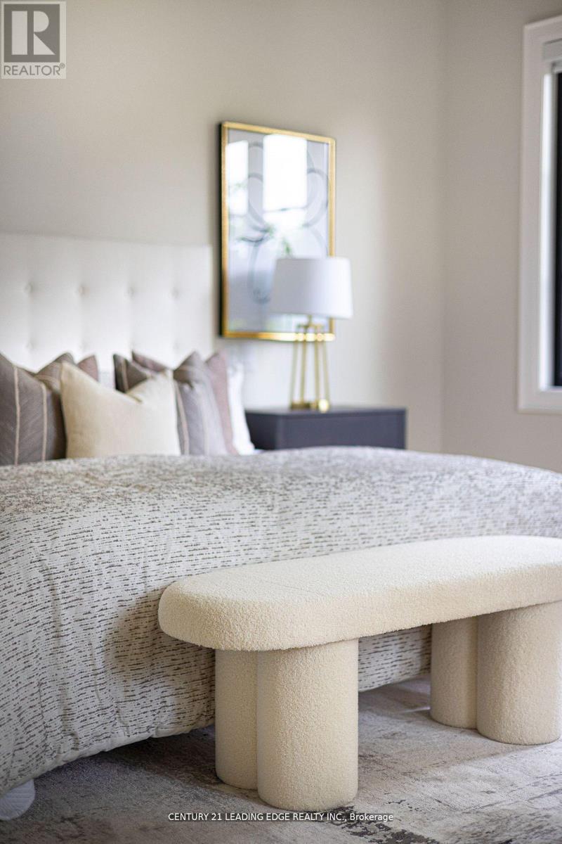 48 Tangmere Road, Toronto, Ontario  M3B 2N3 - Photo 25 - C12612494