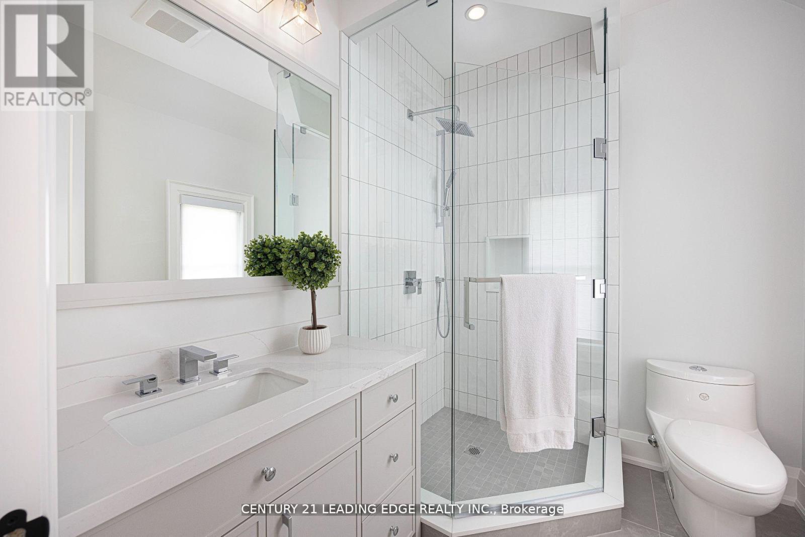 48 Tangmere Road, Toronto, Ontario  M3B 2N3 - Photo 34 - C12612494