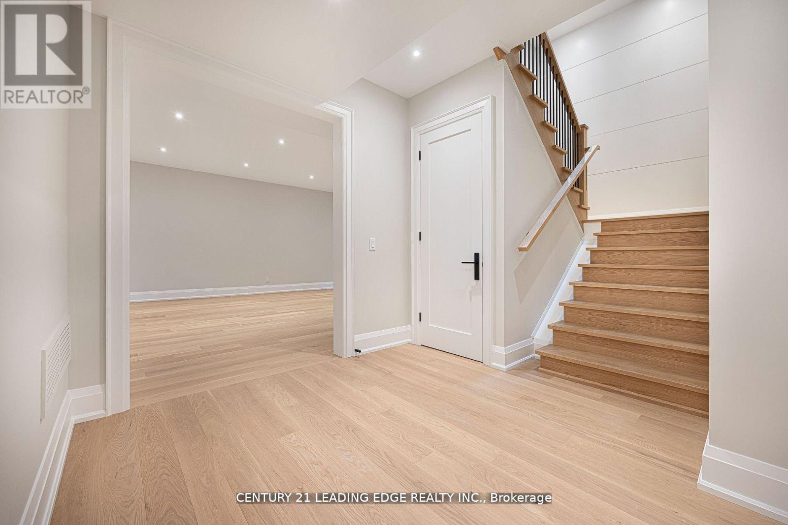 48 Tangmere Road, Toronto, Ontario  M3B 2N3 - Photo 38 - C12612494