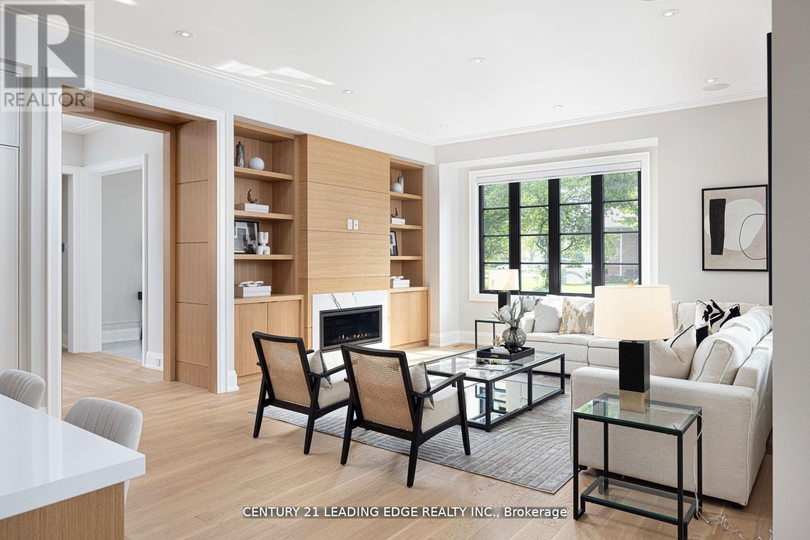 48 Tangmere Road, Toronto, Ontario  M3B 2N3 - Photo 6 - C12612494