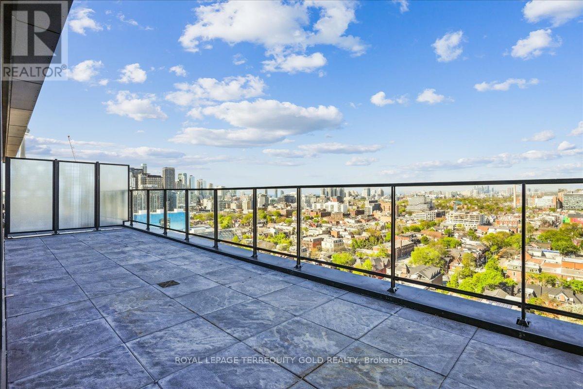 2003 - 195 Mccaul Street E, Toronto, Ontario  M5T 0E5 - Photo 12 - C12612528