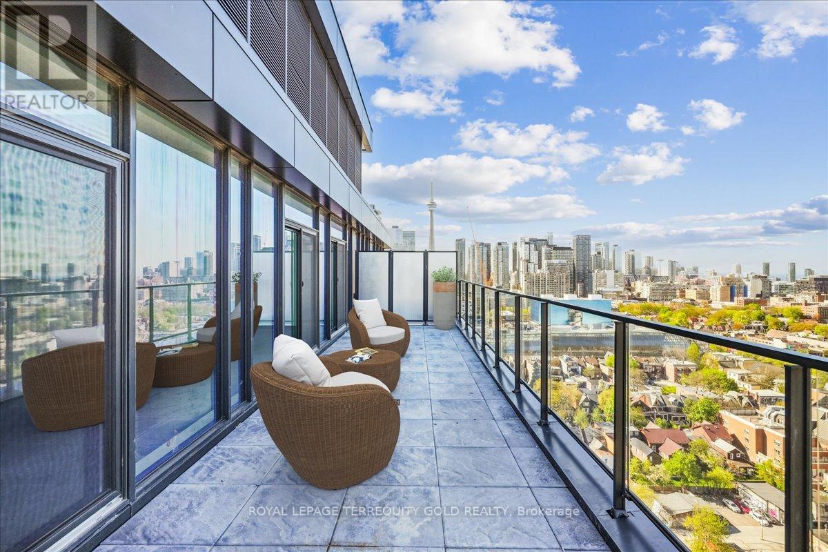 2003 - 195 Mccaul Street E, Toronto, Ontario  M5T 0E5 - Photo 13 - C12612528