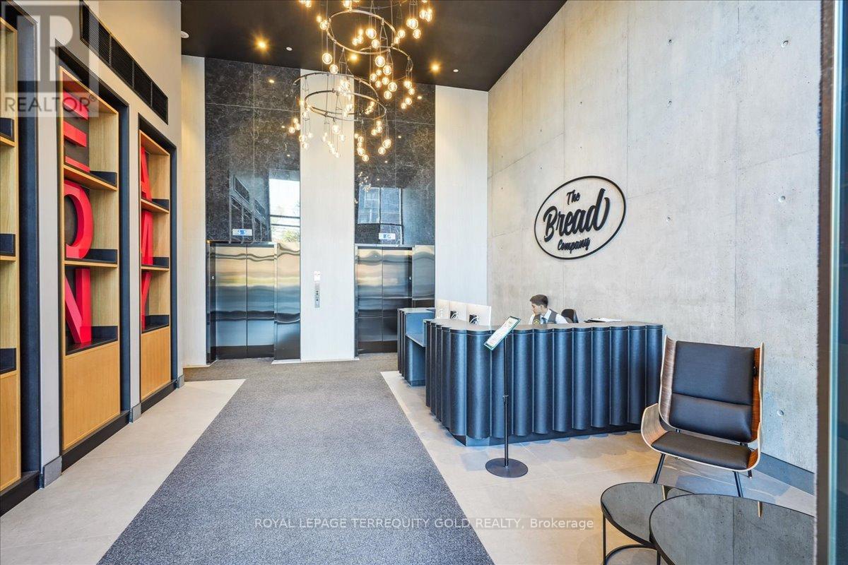 2003 - 195 Mccaul Street E, Toronto, Ontario  M5T 0E5 - Photo 2 - C12612528