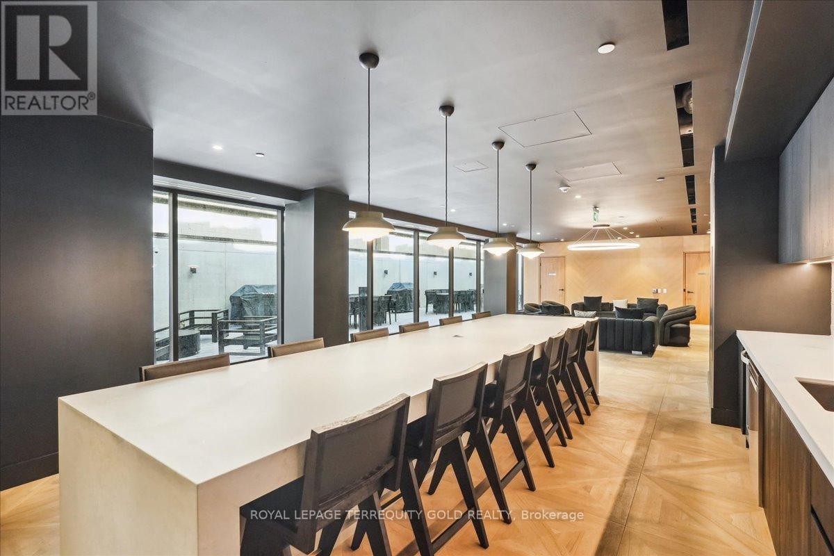 2003 - 195 Mccaul Street E, Toronto, Ontario  M5T 0E5 - Photo 20 - C12612528