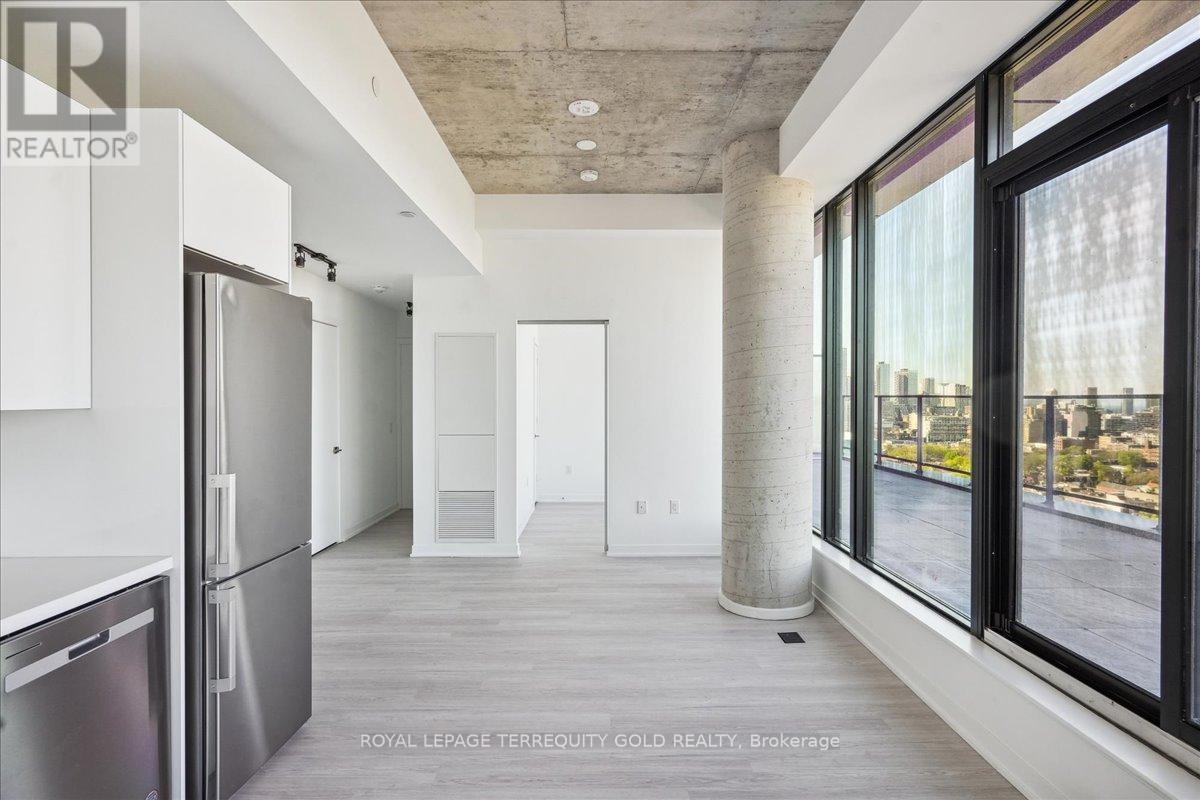 2003 - 195 Mccaul Street E, Toronto, Ontario  M5T 0E5 - Photo 6 - C12612528