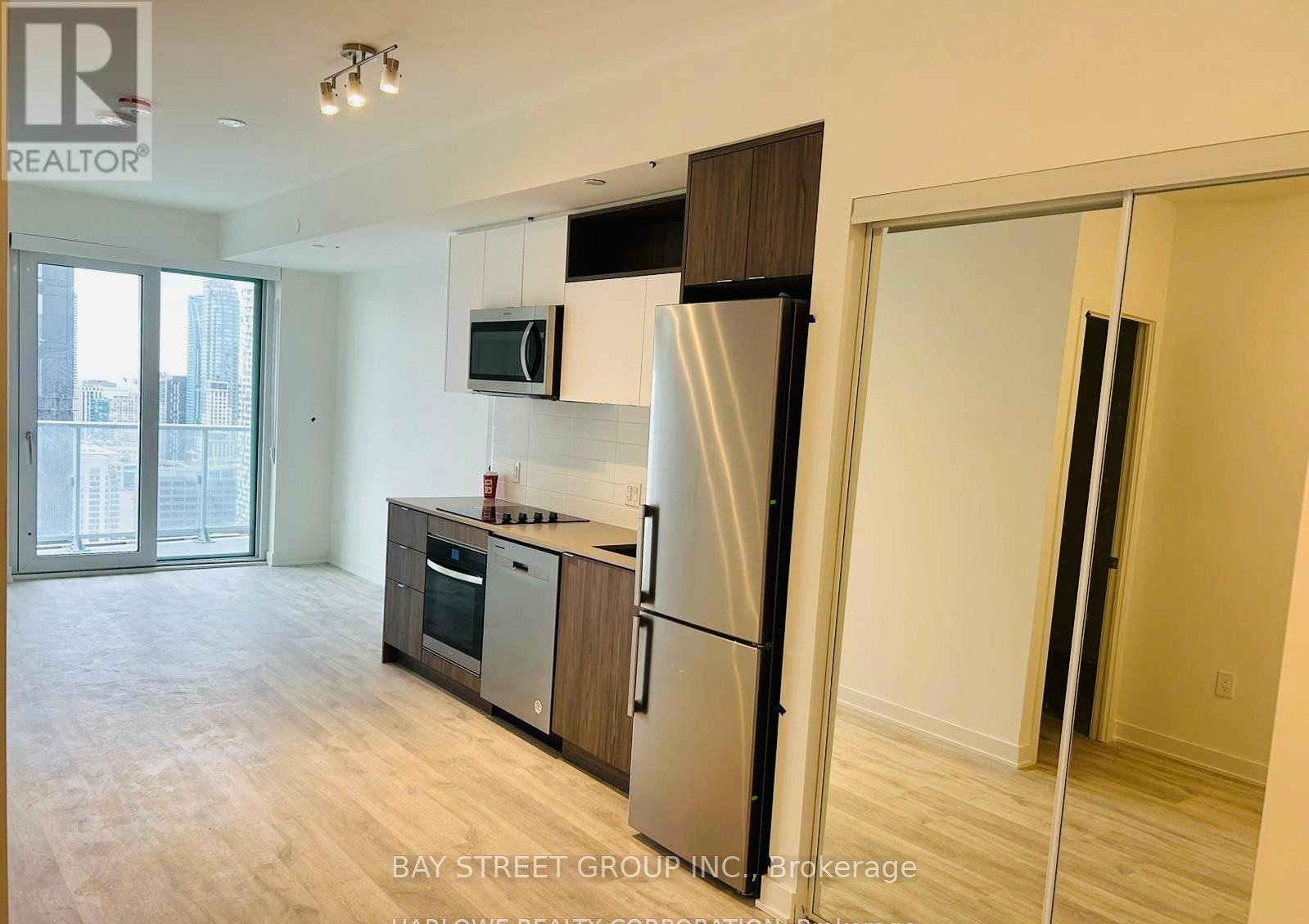 3709 - 100 Dalhousie Street, Toronto, Ontario  M5B 0C7 - Photo 3 - C12612542