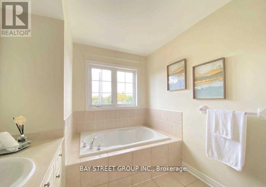 177 Finch Avenue E, Toronto, Ontario  M2N 4R8 - Photo 7 - C12612568