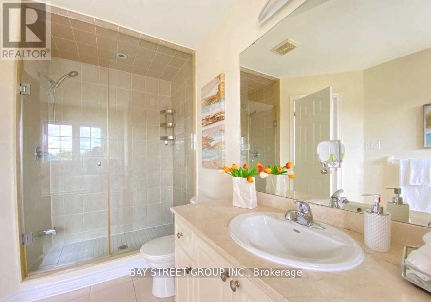 177 Finch Avenue E, Toronto, Ontario  M2N 4R8 - Photo 9 - C12612568