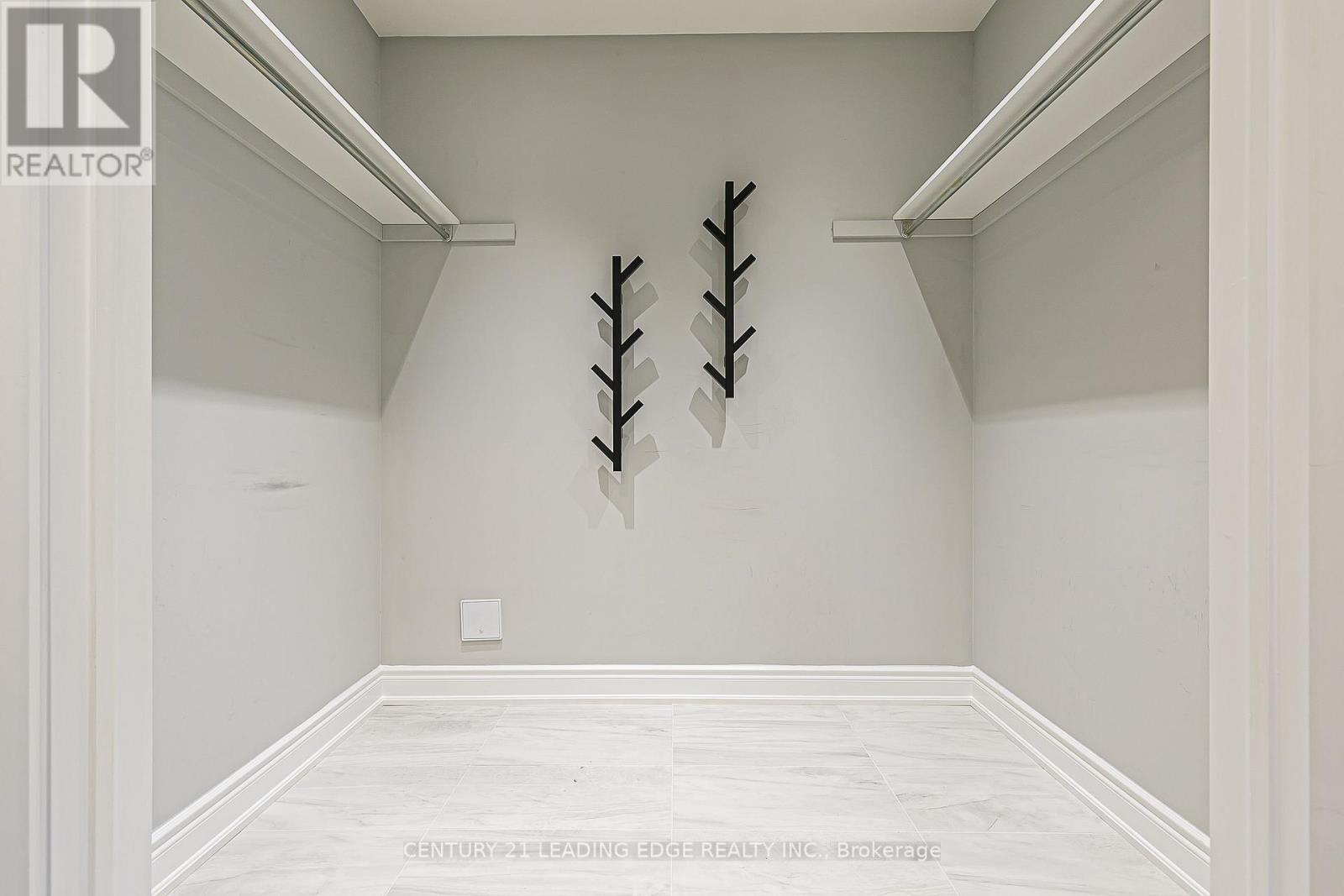 43 Barclay Road, Toronto, Ontario  M3H 3E2 - Photo 16 - C12562406