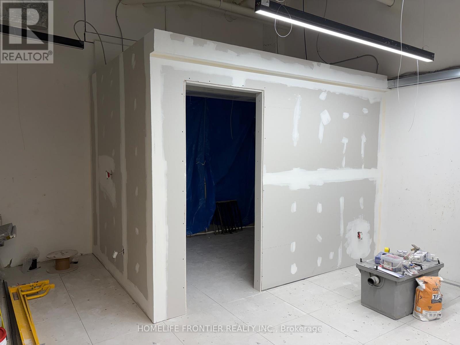 250 - 7181 Yonge Street, Markham (Grandview), Ontario  L3T 0C7 - Photo 7 - N12612464