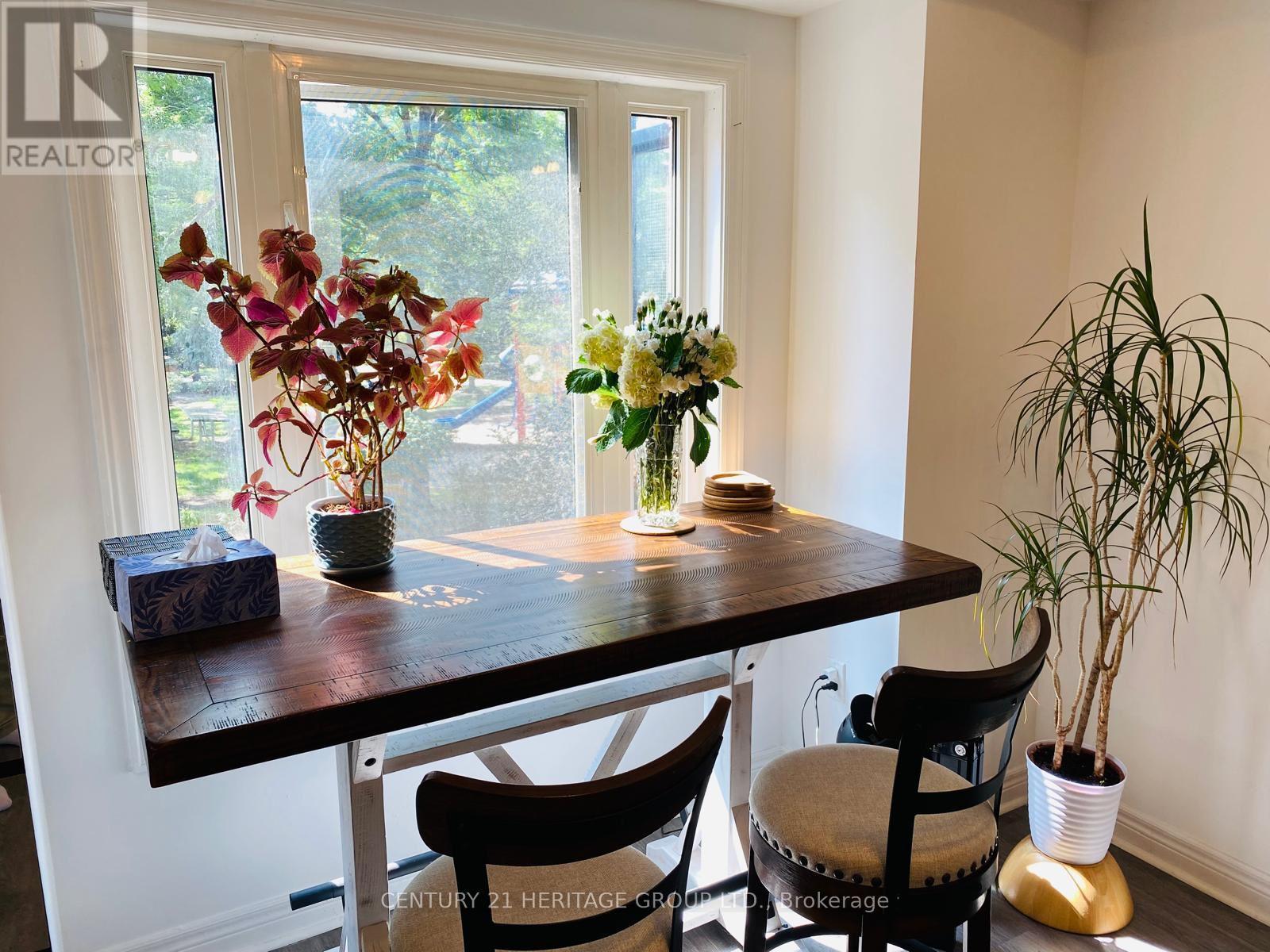 262 - 316 John Street, Markham, Ontario L3T 0A7 - Photo 4 - N12612472