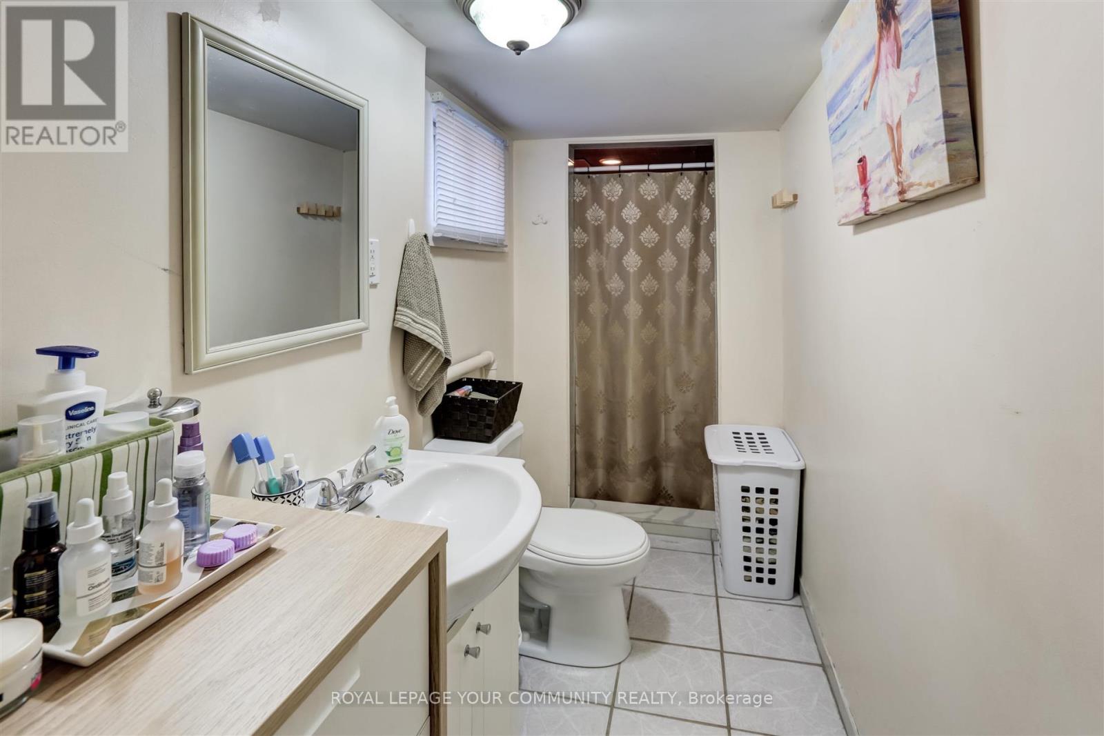 Basement - 18 Railway Street, Vaughan (Maple), Ontario  L6A 1P7 - Photo 11 - N12612502