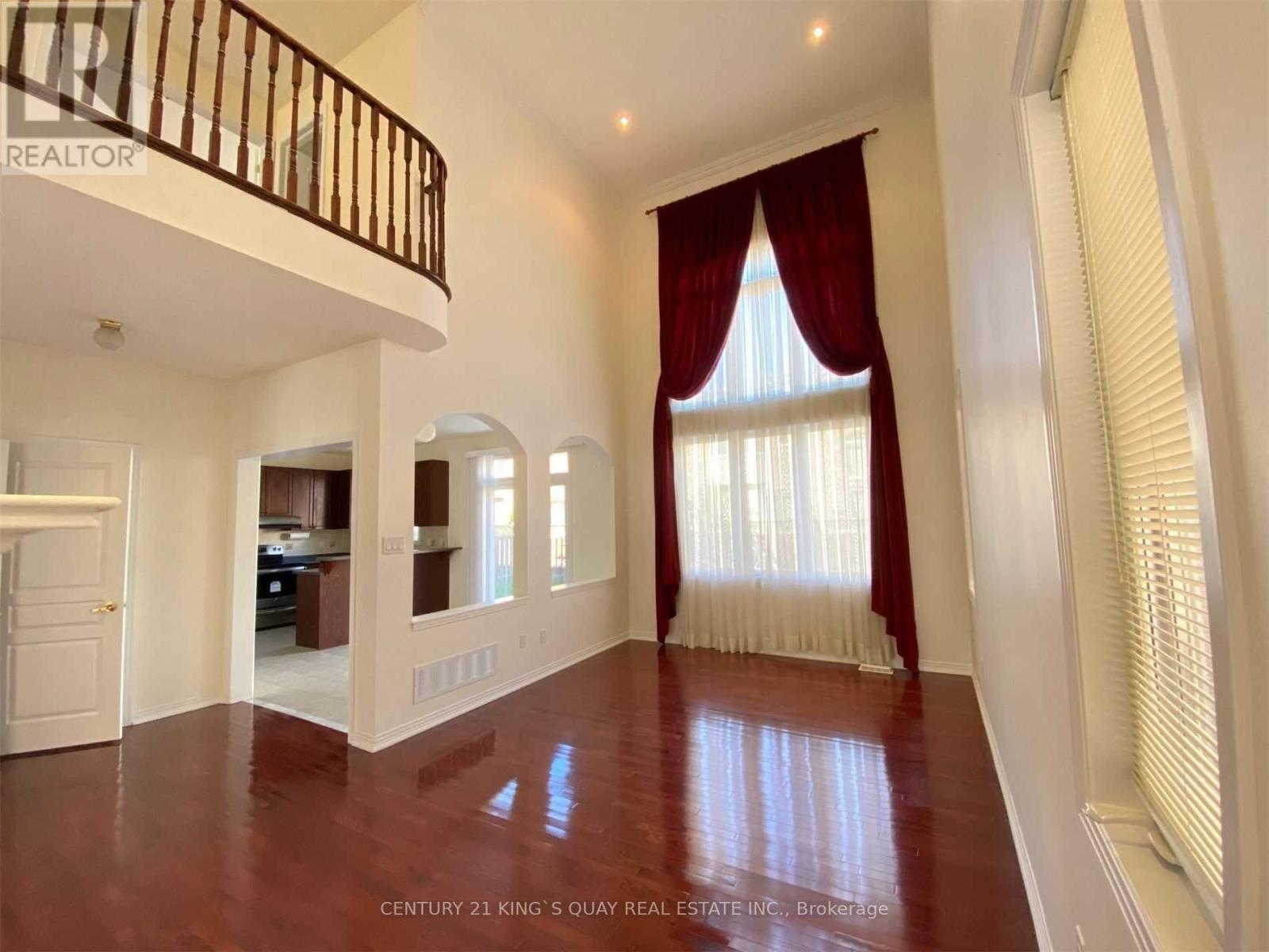 49 Calico Crescent, Markham, Ontario  L6C 3A4 - Photo 6 - N12612520