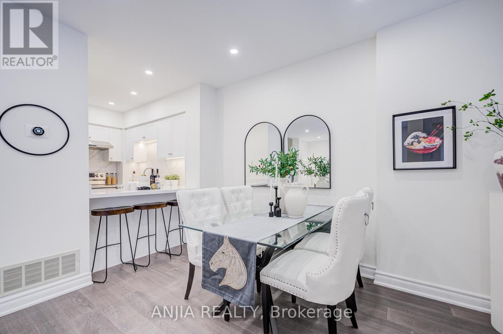 32 - 735 New Westminster Drive, Vaughan, Ontario L4J 7Y9 - Photo 15 - N12612562