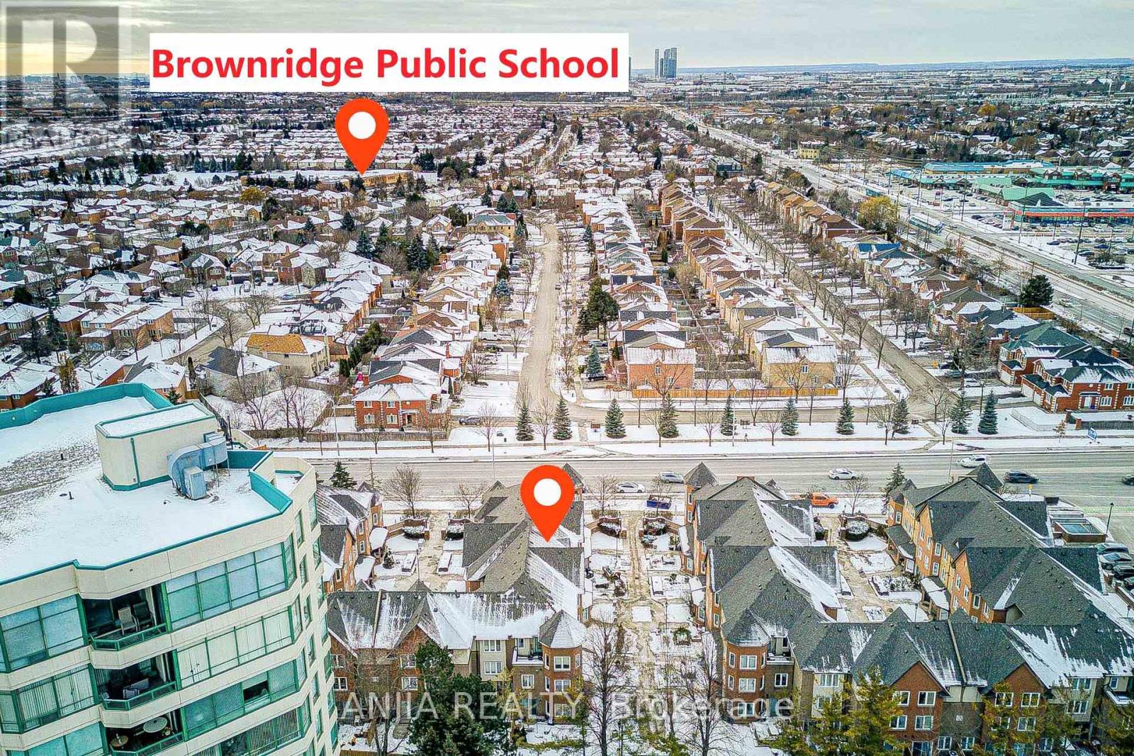 32 - 735 New Westminster Drive, Vaughan, Ontario L4J 7Y9 - Photo 3 - N12612562