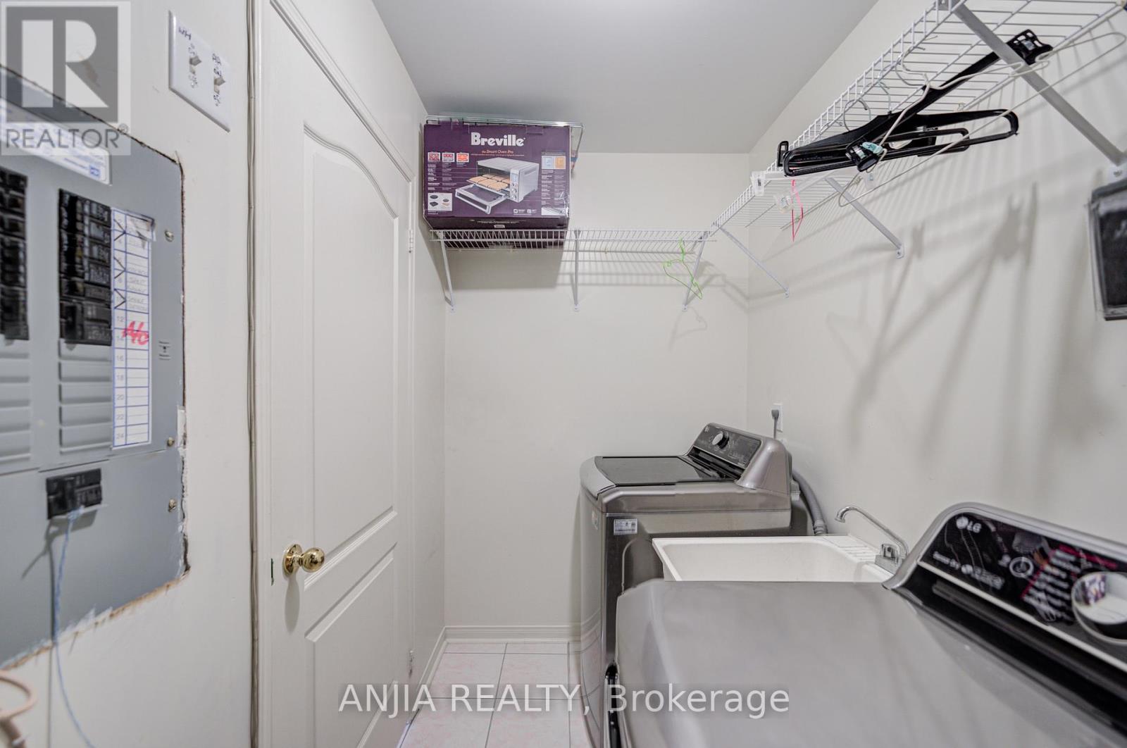 32 - 735 New Westminster Drive, Vaughan, Ontario L4J 7Y9 - Photo 40 - N12612562