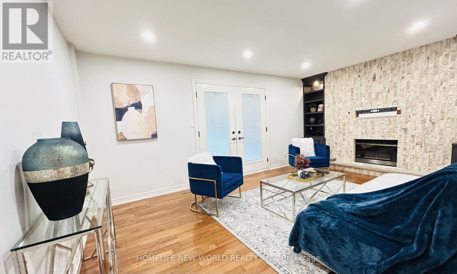 102 Willowbrook Road, Markham, Ontario  L3T 5P5 - Photo 15 - N12612594