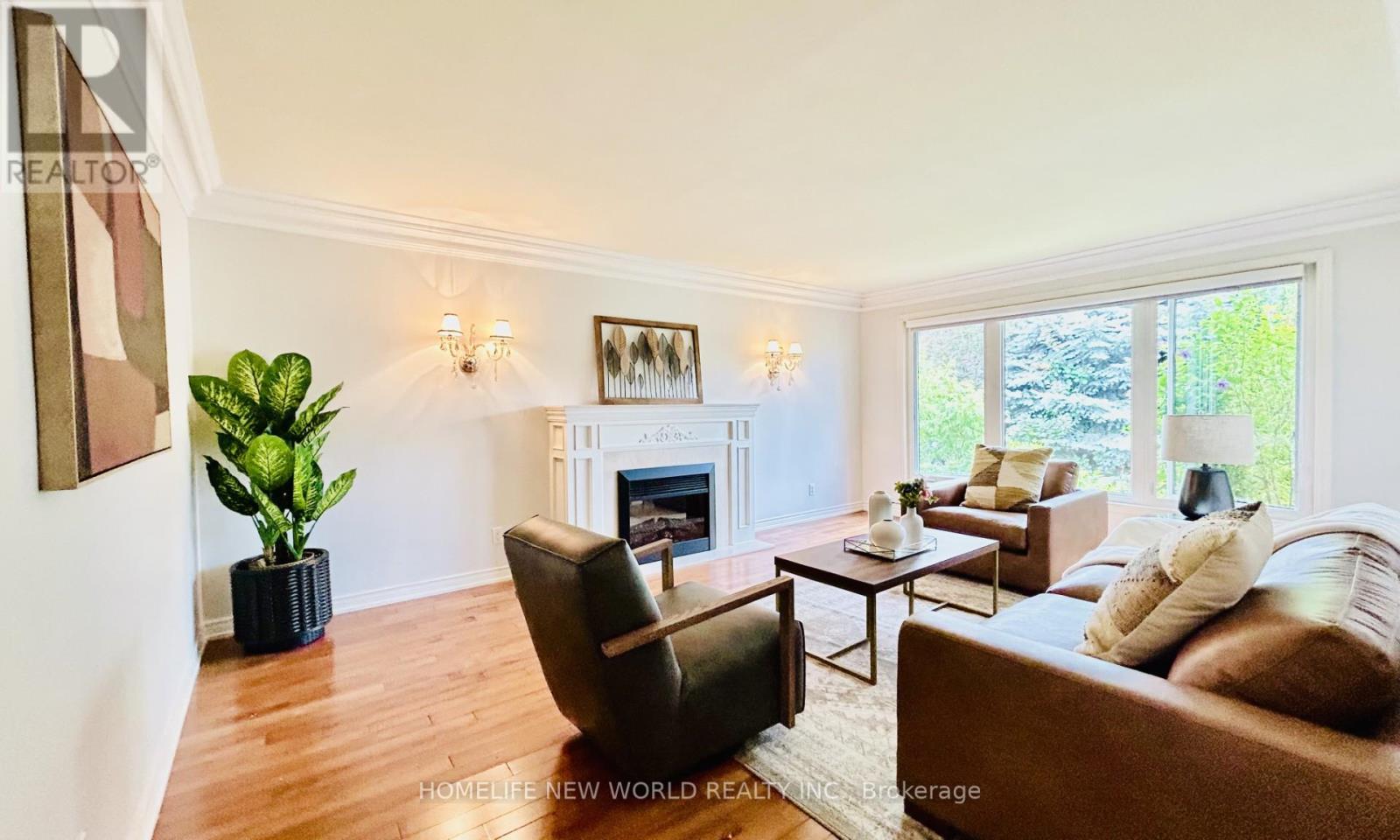 102 Willowbrook Road, Markham, Ontario  L3T 5P5 - Photo 9 - N12612594