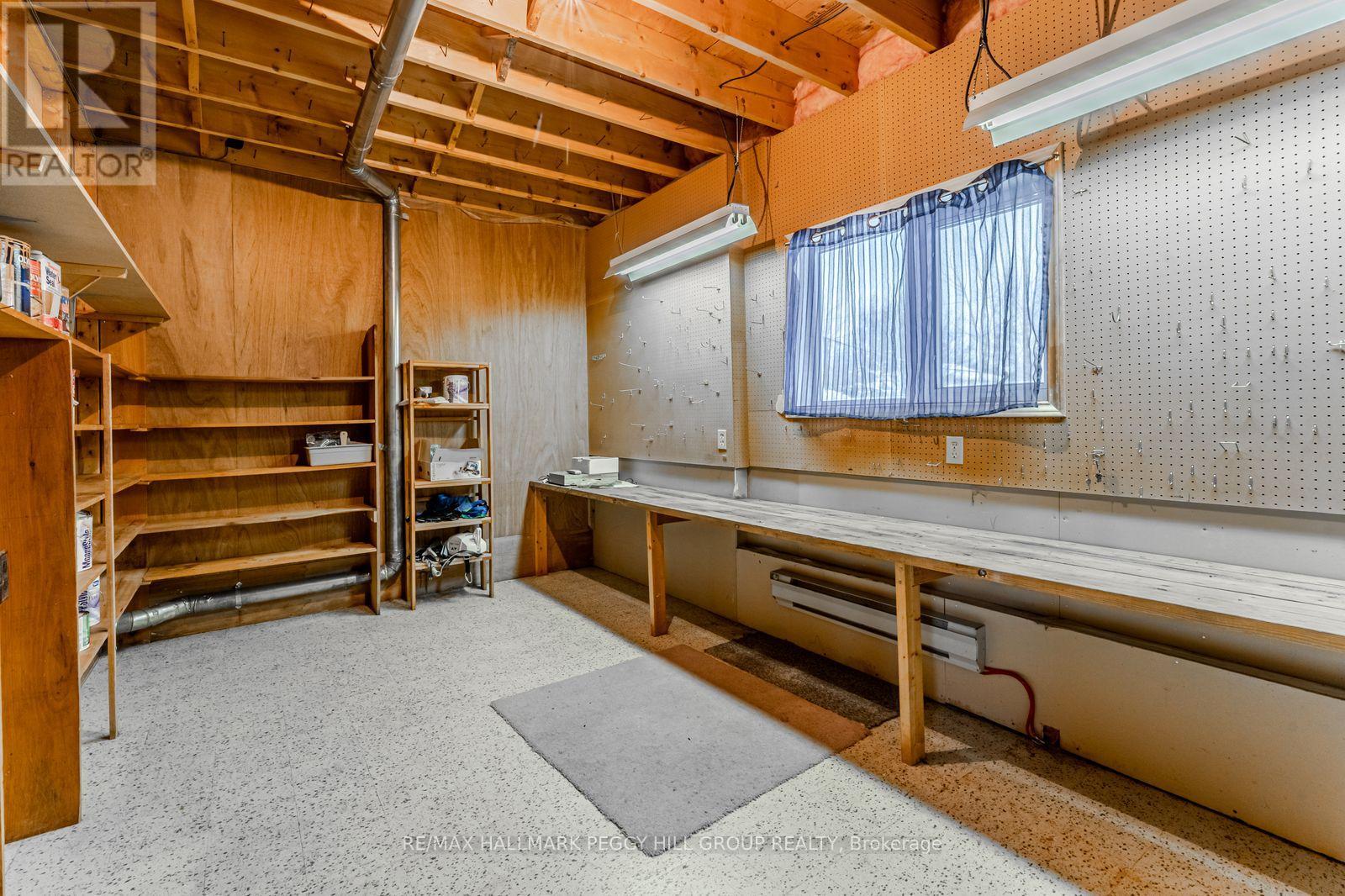 325 Ouida Street, Tay (Waubaushene), Ontario  L0K 2C0 - Photo 15 - S12612434