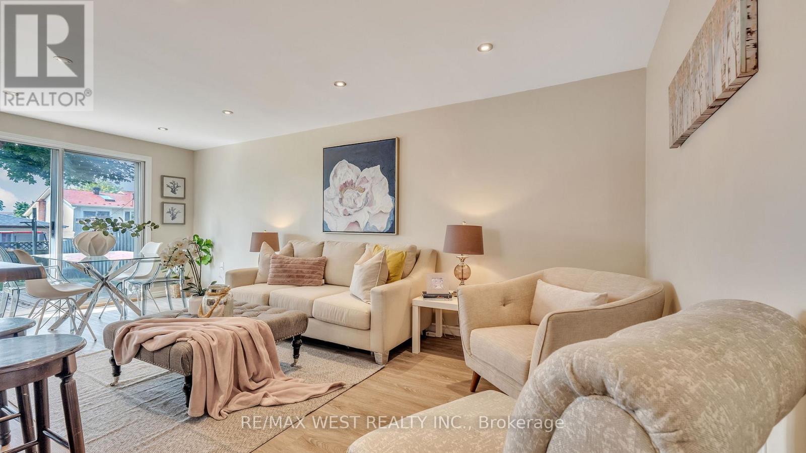 67 Corbett Drive, Barrie (Grove East), Ontario  L4M 5V5 - Photo 12 - S12612530