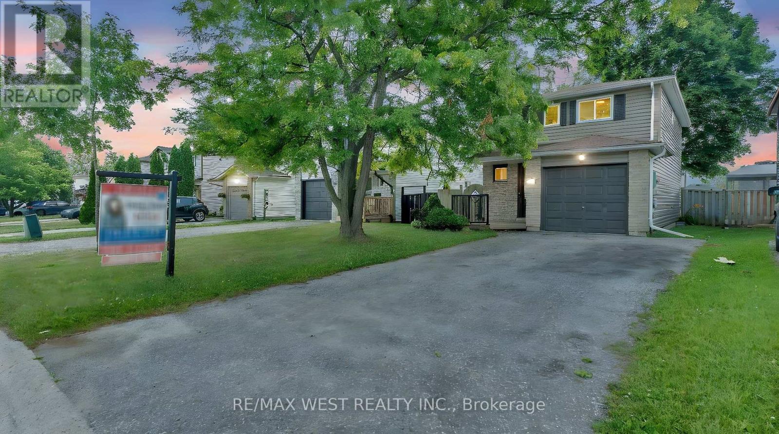 67 Corbett Drive, Barrie (Grove East), Ontario  L4M 5V5 - Photo 3 - S12612530