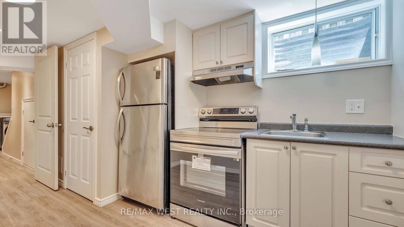 67 Corbett Drive, Barrie (Grove East), Ontario  L4M 5V5 - Photo 38 - S12612530