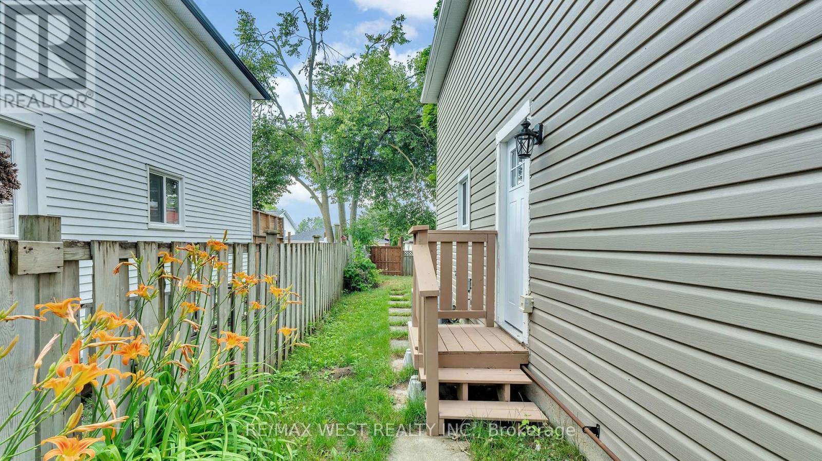 67 Corbett Drive, Barrie (Grove East), Ontario  L4M 5V5 - Photo 42 - S12612530