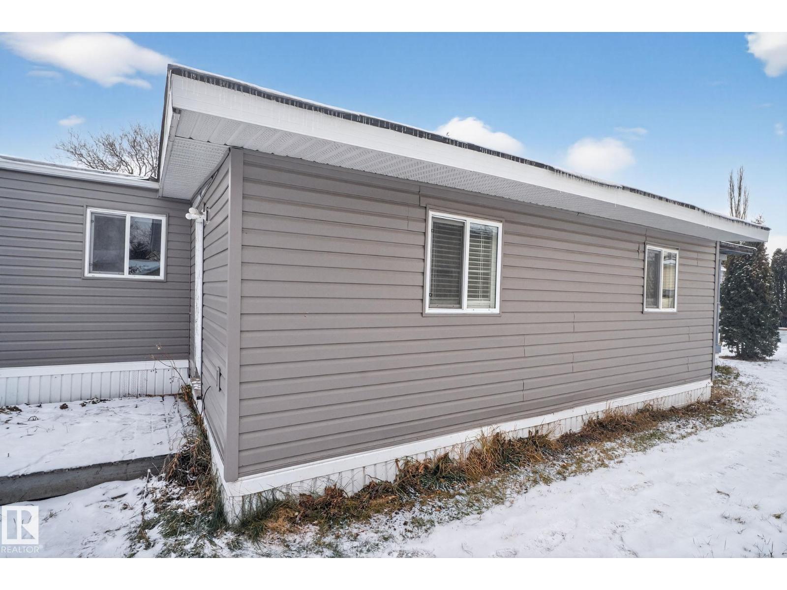 543 Evergreen St Nw, Edmonton, Alberta  T5Y 4M2 - Photo 6 - E4467460