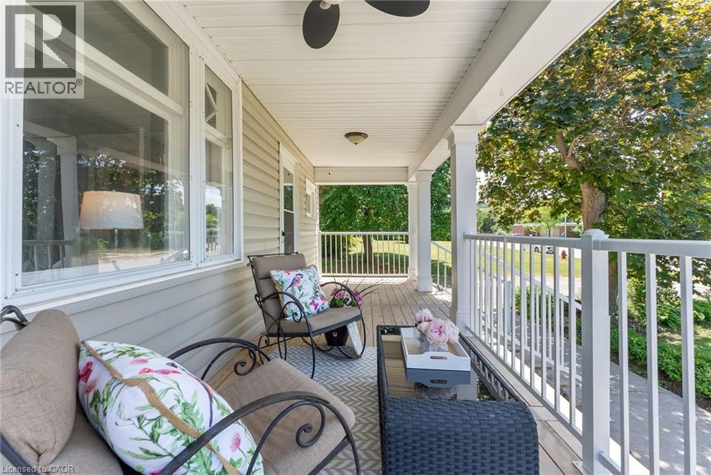 264 Winona Road, Stoney Creek, Ontario  L8E 5L3 - Photo 15 - 40741554