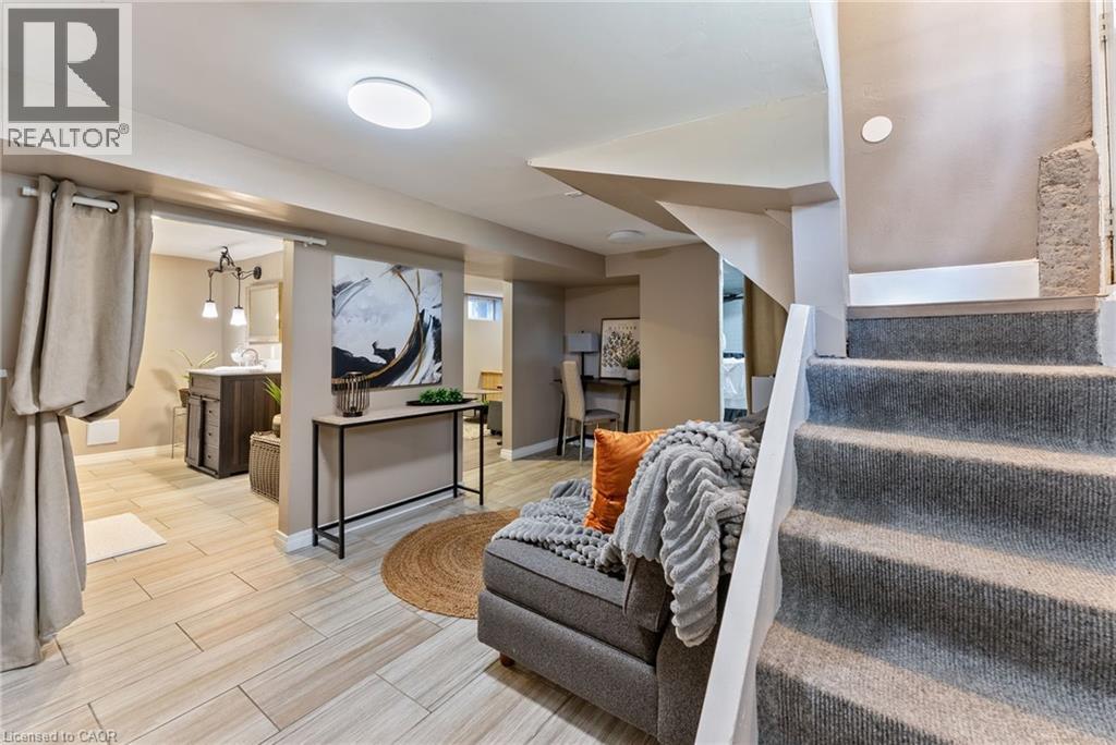 264 Winona Road, Stoney Creek, Ontario  L8E 5L3 - Photo 34 - 40741554