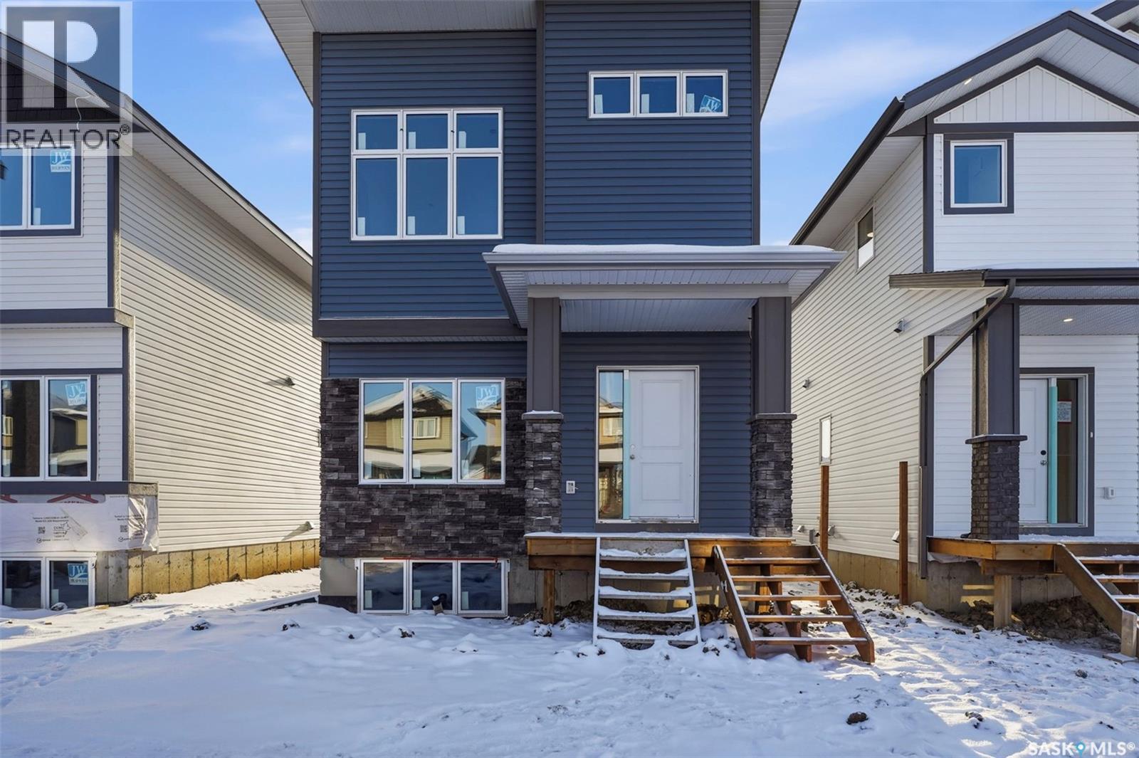 1404 Besnard Drive, Martensville, Saskatchewan  S0K 2T1 - Photo 2 - SK025406