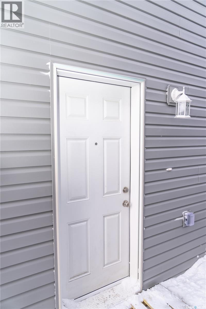 103 Taskamanwa Street, Saskatoon, Saskatchewan  S7V 1X3 - Photo 30 - SK025394