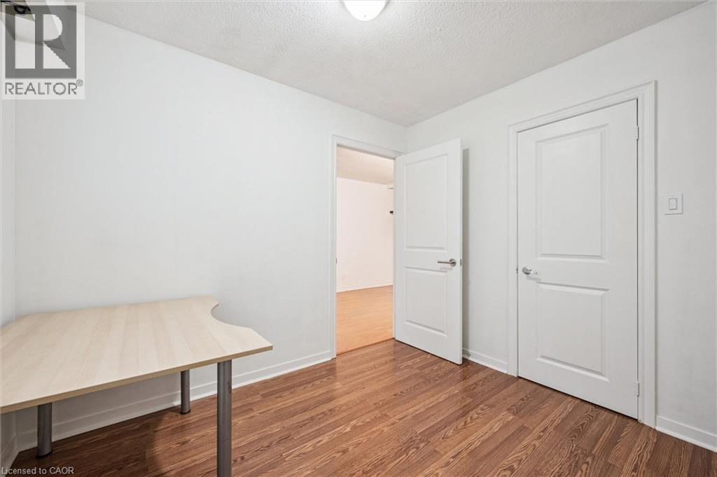301 Bluevale Street N Unit# E, Waterloo, Ontario  N2J 4H6 - Photo 11 - 40782429