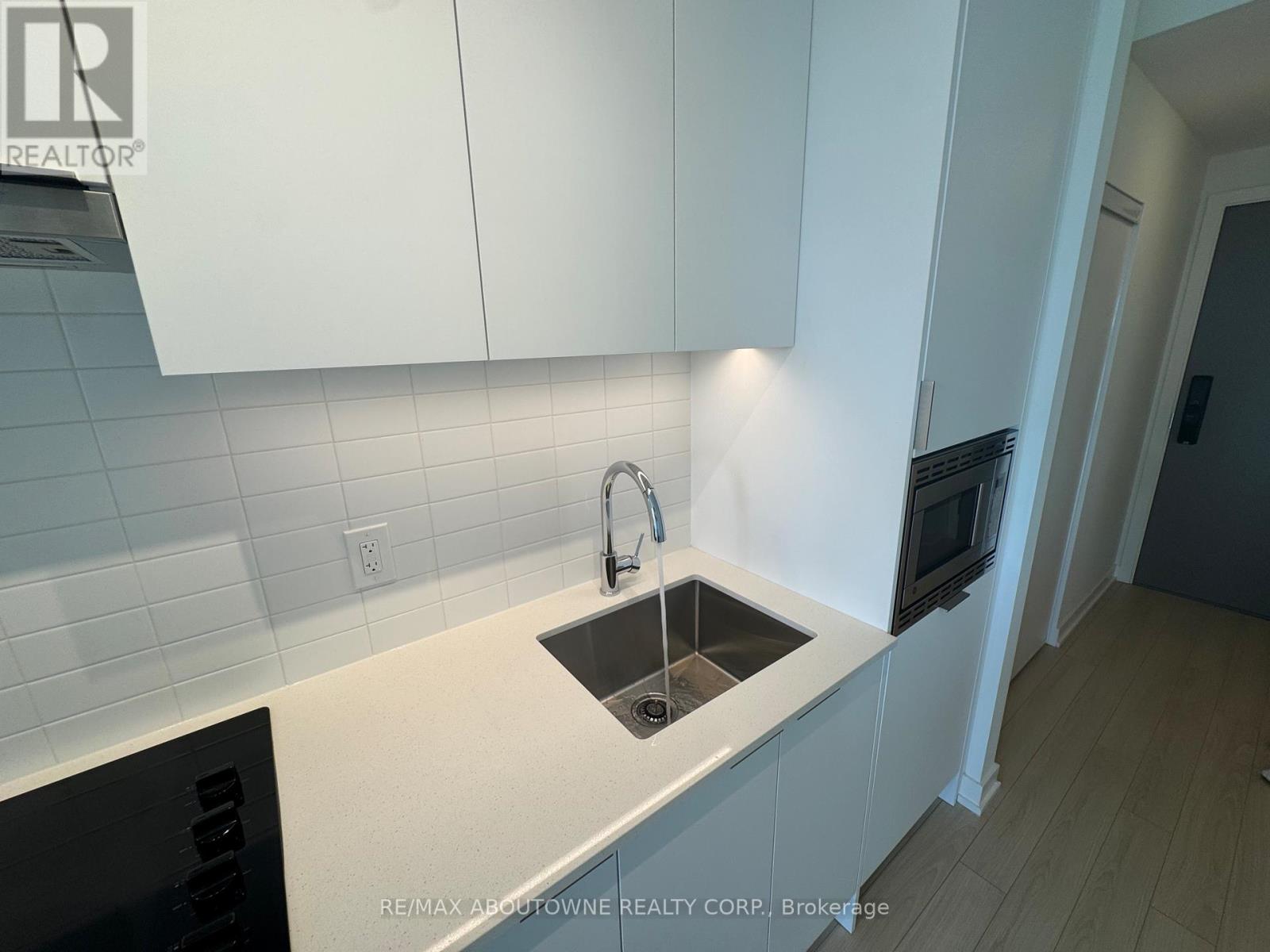 1204 - 3079 Trafalgar Road, Oakville, Ontario  L6H 8C5 - Photo 20 - W12612454