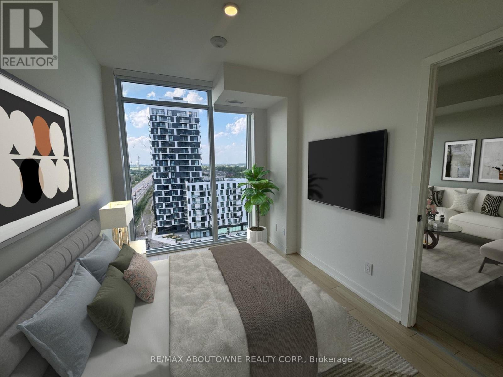 1204 - 3079 Trafalgar Road, Oakville, Ontario  L6H 8C5 - Photo 3 - W12612454