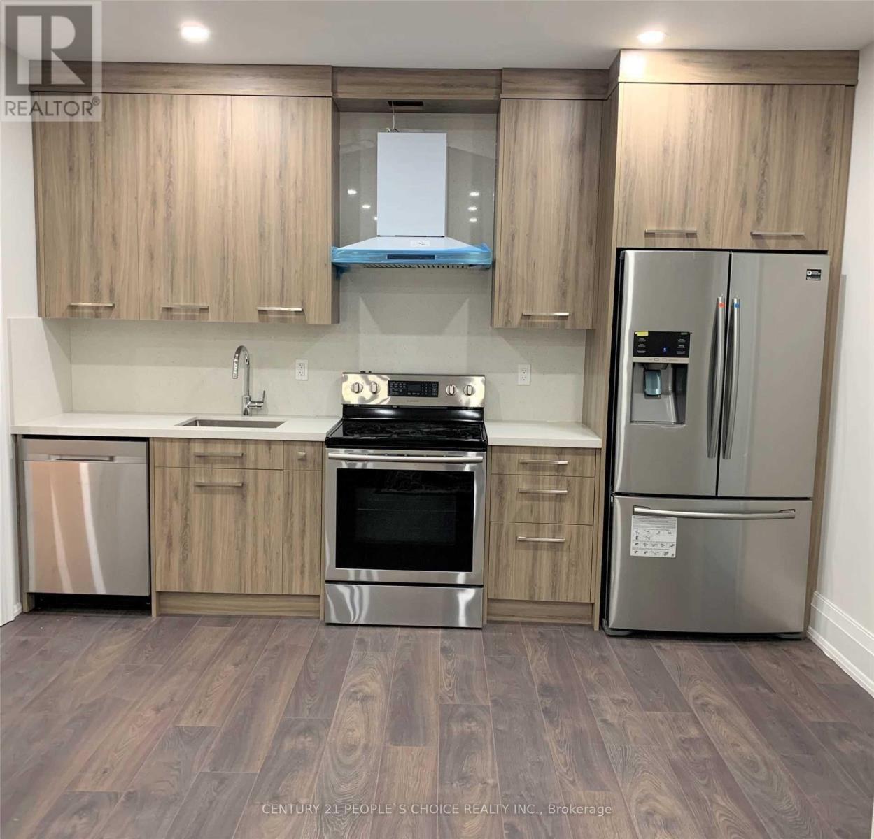 168 FAIRVIEW ROAD W, Mississauga, Ontario