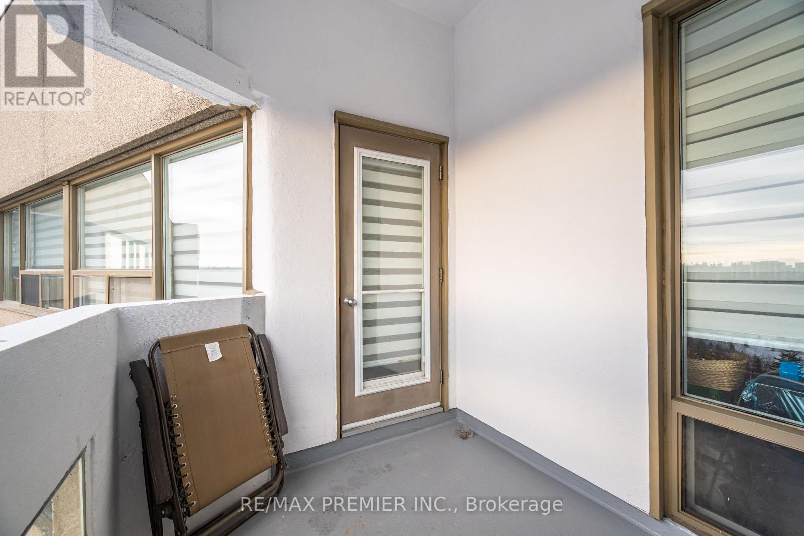 1602 - 475 The West Mall, Toronto (Etobicoke West Mall), Ontario  M9C 4Z3 - Photo 37 - W12612506